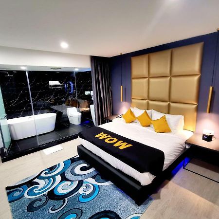 Wow Hotel Penang George Town Exterior photo